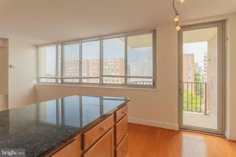 1220 Blair Mill Rd #904, Silver Spring, MD 20910 photo 20