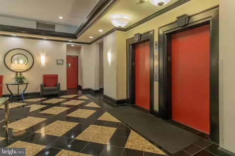 1220 Blair Mill Rd #904, Silver Spring, MD 20910 photo 3