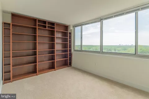 1220 Blair Mill Rd #904, Silver Spring, MD 20910 photo 21
