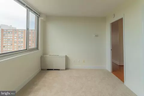 1220 Blair Mill Rd #904, Silver Spring, MD 20910 photo 23