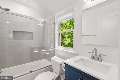 252 Whitmoor Ter, Silver Spring, MD 20901 photo 14