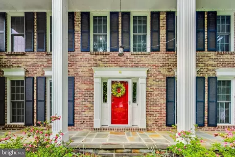 301 Prelude Dr, Silver Spring, MD 20901