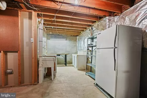 15104 Centergate Dr, Silver Spring, MD 20905 photo 49