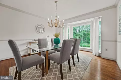 15104 Centergate Dr, Silver Spring, MD 20905 photo 6