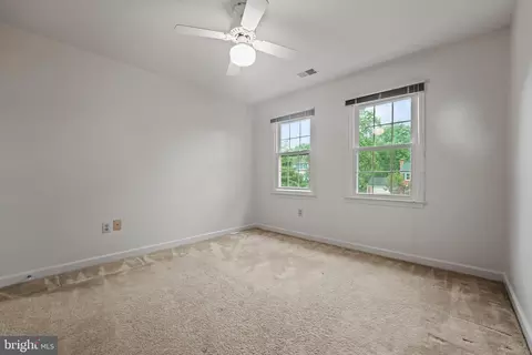 15104 Centergate Dr, Silver Spring, MD 20905 photo 33