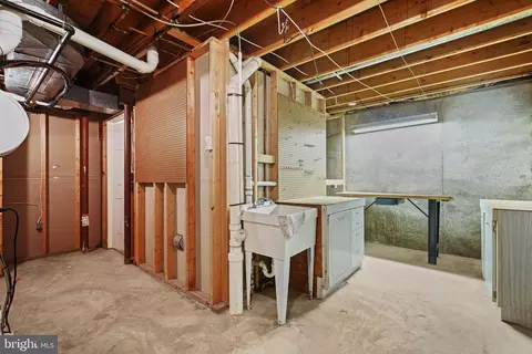 15104 Centergate Dr, Silver Spring, MD 20905 photo 50