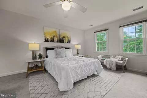 15104 Centergate Dr, Silver Spring, MD 20905 photo 25