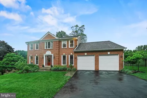 15104 Centergate Dr, Silver Spring, MD 20905