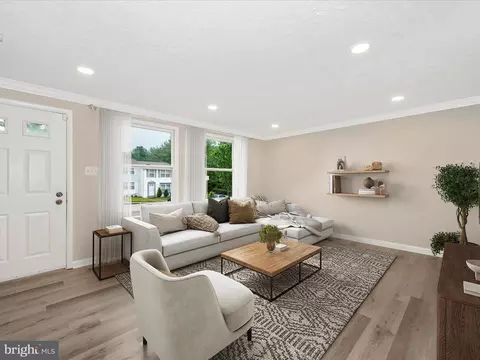19910 Choctaw Ct, Germantown, MD 20876