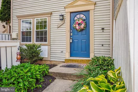 11322 Appledowre Way #152, Germantown, MD 20876