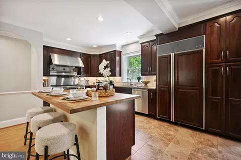 Kitchen - 404 Pershing Dr, Silver Spring, MD 20910 photo 1 of 2