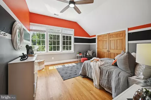 Bedroom - 404 Pershing Dr, Silver Spring, MD 20910 photo 5 of 6