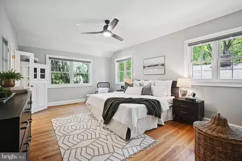 Bedroom - 404 Pershing Dr, Silver Spring, MD 20910 photo 1 of 6