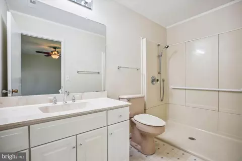 Bath - 3400 Hallaton Ct #166-A, Silver Spring, MD 20906 photo 1 of 1