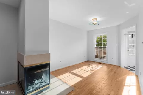 1932 Westchester Dr, Silver Spring, MD 20902 photo 10