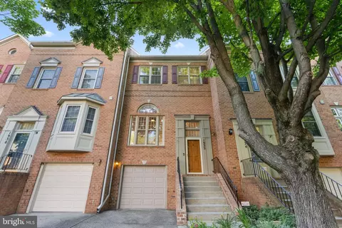1932 Westchester Dr, Silver Spring, MD 20902 photo 2