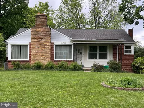 25730 Ridge Rd, Damascus, MD 20872
