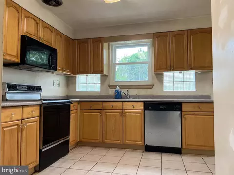 25730 Ridge Rd, Damascus, MD 20872 photo 3
