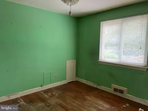 25730 Ridge Rd, Damascus, MD 20872 photo 9
