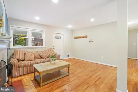 1507 Gridley Ln, Silver Spring, MD 20902 photo 8