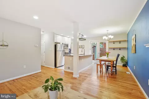 1507 Gridley Ln, Silver Spring, MD 20902 photo 9