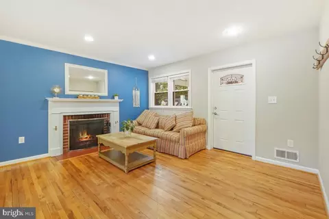 1507 Gridley Ln, Silver Spring, MD 20902 photo 6