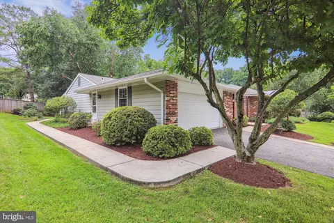Exterior - 3012 Birchtree Ln, Silver Spring, MD 20906 photo 22 of 40