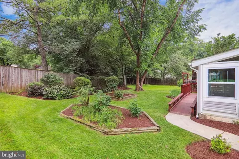 Exterior - 3012 Birchtree Ln, Silver Spring, MD 20906 photo 18 of 40