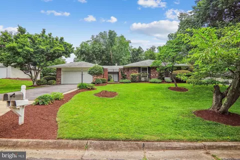 Exterior - 3012 Birchtree Ln, Silver Spring, MD 20906 photo 3 of 40