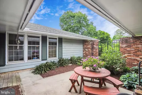 Exterior - 3012 Birchtree Ln, Silver Spring, MD 20906 photo 9 of 40