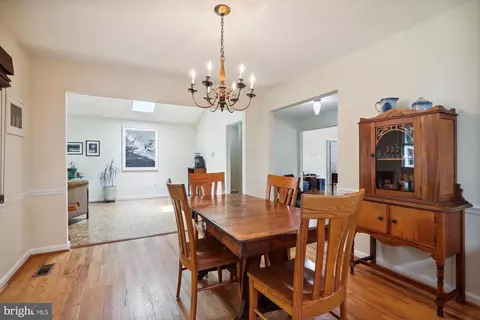 Dining - 3012 Birchtree Ln, Silver Spring, MD 20906 photo 4 of 6