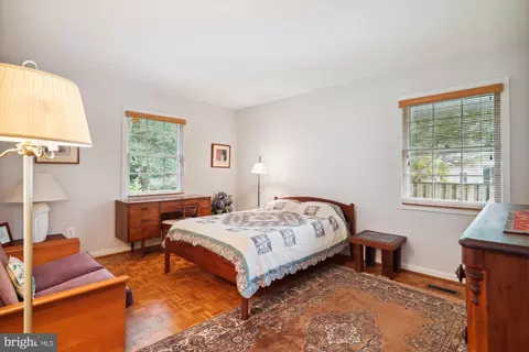 Bedroom - 3012 Birchtree Ln, Silver Spring, MD 20906 photo 6 of 9