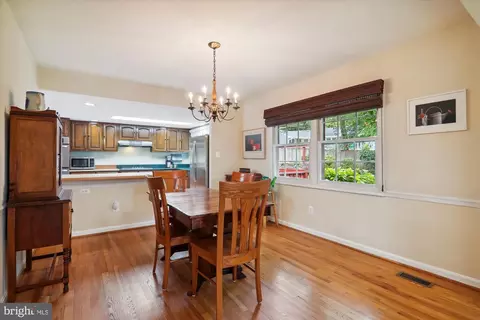 Dining - 3012 Birchtree Ln, Silver Spring, MD 20906 photo 3 of 6