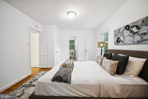 211 Dale Dr, Silver Spring, MD 20910 photo 14