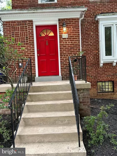 211 Dale Dr, Silver Spring, MD 20910 photo 33