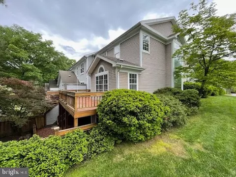 20400 Remsbury Pl, Montgomery Village, MD 20879