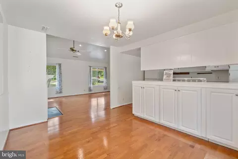 14911 Hydrus Rd, Silver Spring, MD 20906 photo 11