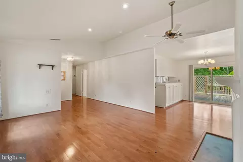 14911 Hydrus Rd, Silver Spring, MD 20906 photo 8