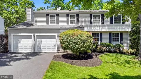 8209 Langport Ter, Gaithersburg, MD 20877