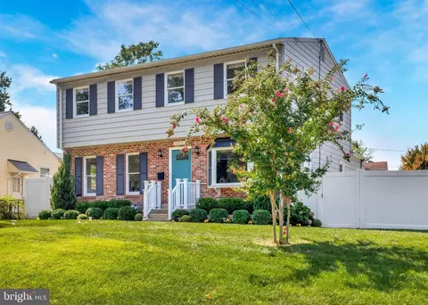 12212 Middle Rd, Silver Spring, MD 20906