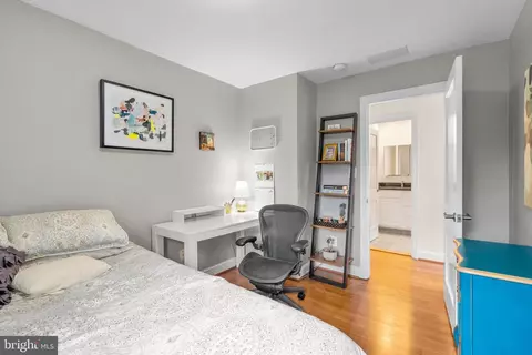 Bedroom - 8208 Cedar St, Silver Spring, MD 20910 photo 3 of 4