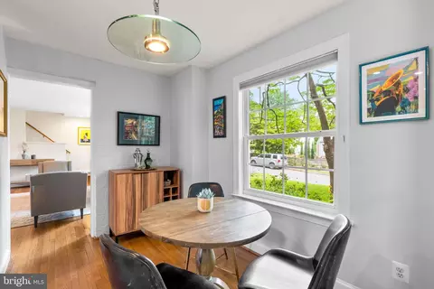 Dining - 8208 Cedar St, Silver Spring, MD 20910 photo 3 of 4