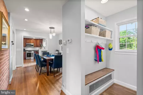 Entry Way - 8208 Cedar St, Silver Spring, MD 20910 photo 2 of 3