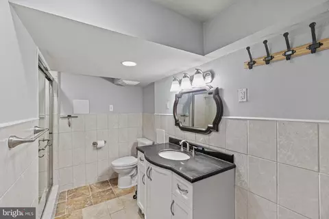 Bath - 9407 Sierra St, Silver Spring, MD 20903 photo 4 of 4