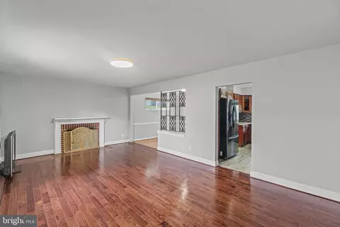 Living - 9407 Sierra St, Silver Spring, MD 20903 photo 1 of 8