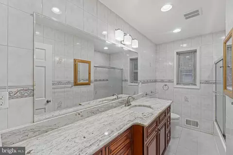 Bath - 9407 Sierra St, Silver Spring, MD 20903 photo 1 of 4