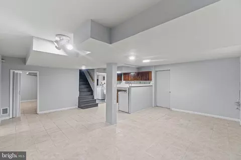 Entry Way - 9407 Sierra St, Silver Spring, MD 20903 photo 4 of 4