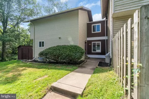80 Nina Ct #209, Gaithersburg, MD 20877