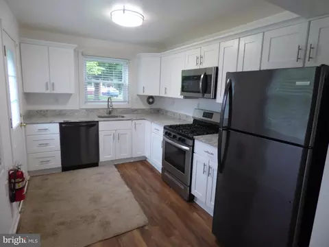 Kitchen - 3307 Kayson St, Silver Spring, MD 20906 photo 2 of 2