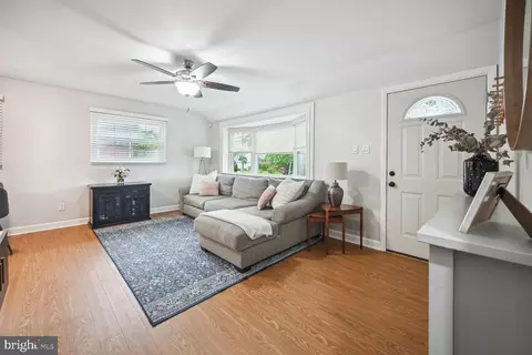 Entry Way - 12613 Farnell Dr, Silver Spring, MD 20906 photo 1 of 1